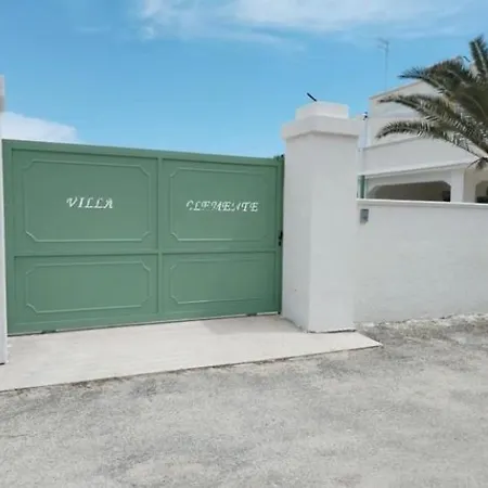 Villa Clemente Marina di Lizzano Exterior photo